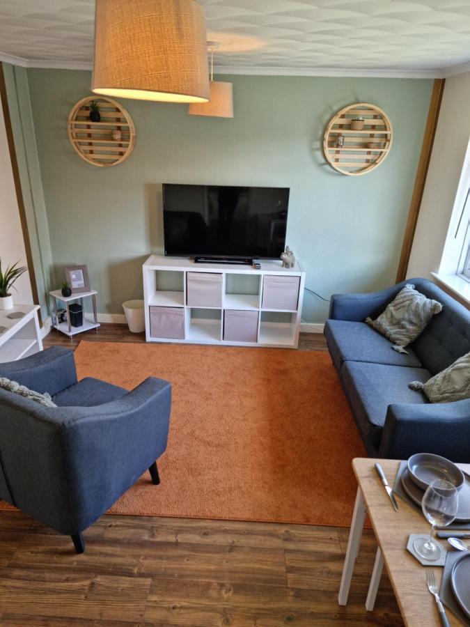 Lovely 2 Bedroom Serviced Apartment With Parking Mansfield Exterior foto